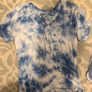 American eagle blue tie die v neck